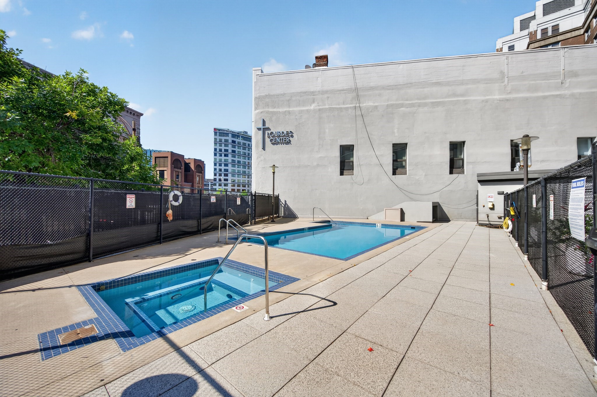566 Commonwealth Ave # 308