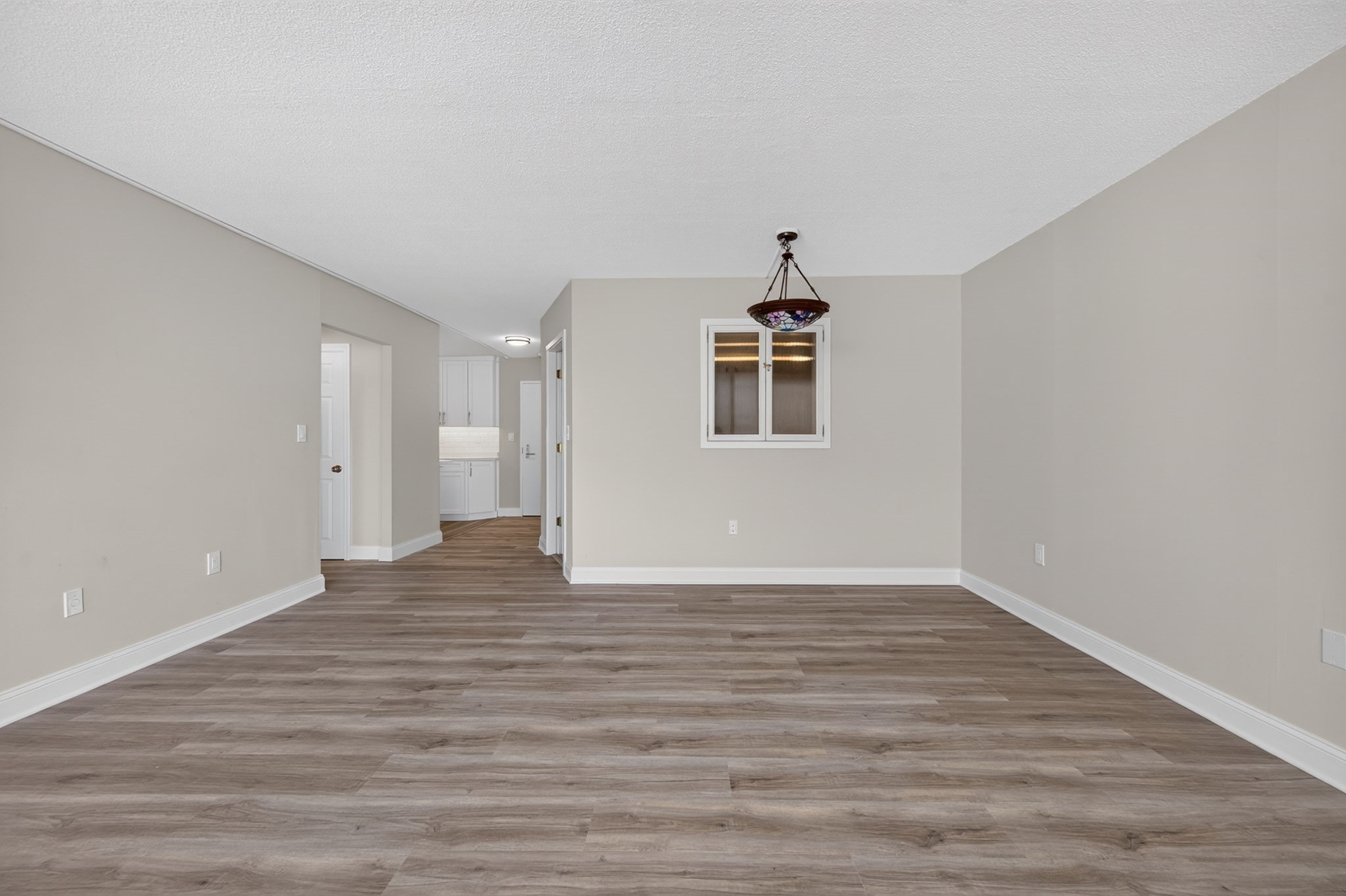 566 Commonwealth Ave # 308