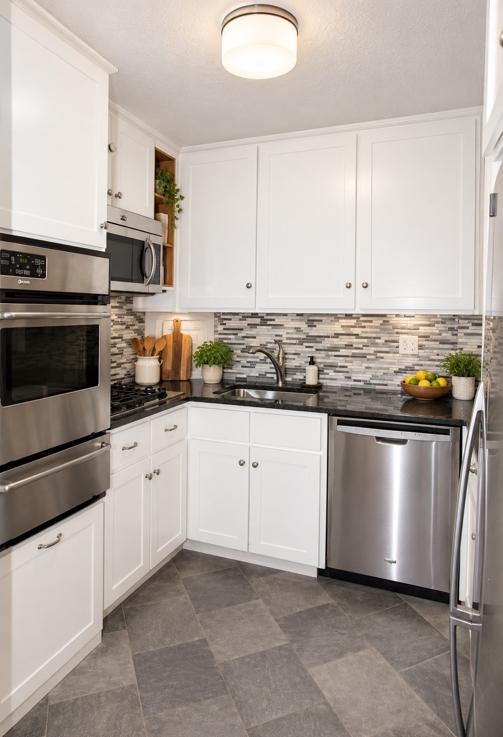 151 Tremont St # 23U