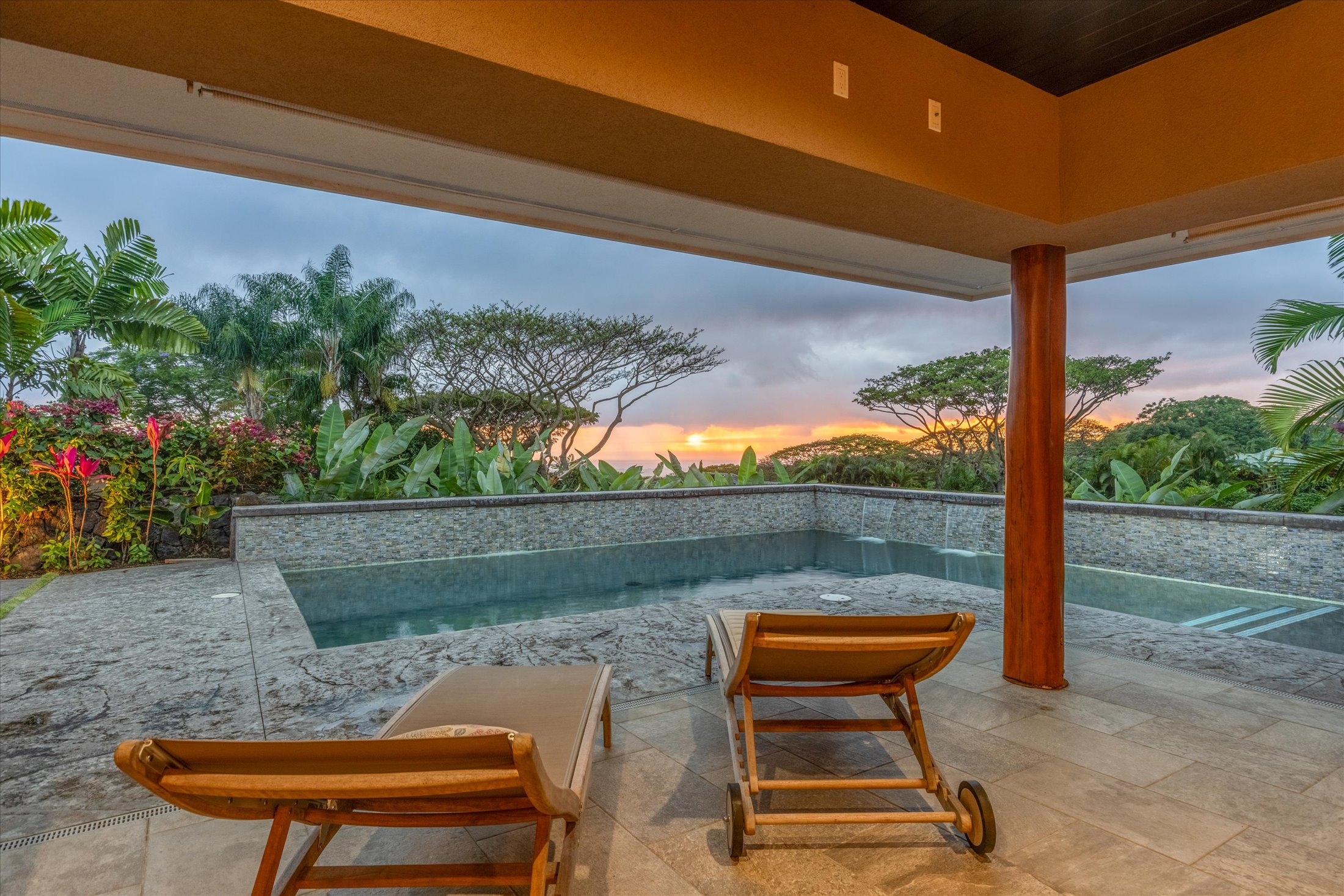 75-665 KULA KAI PL