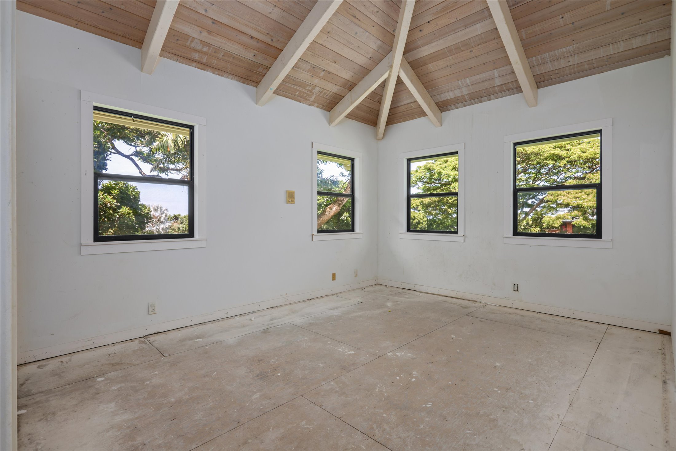 75-645 KULA KAI PL