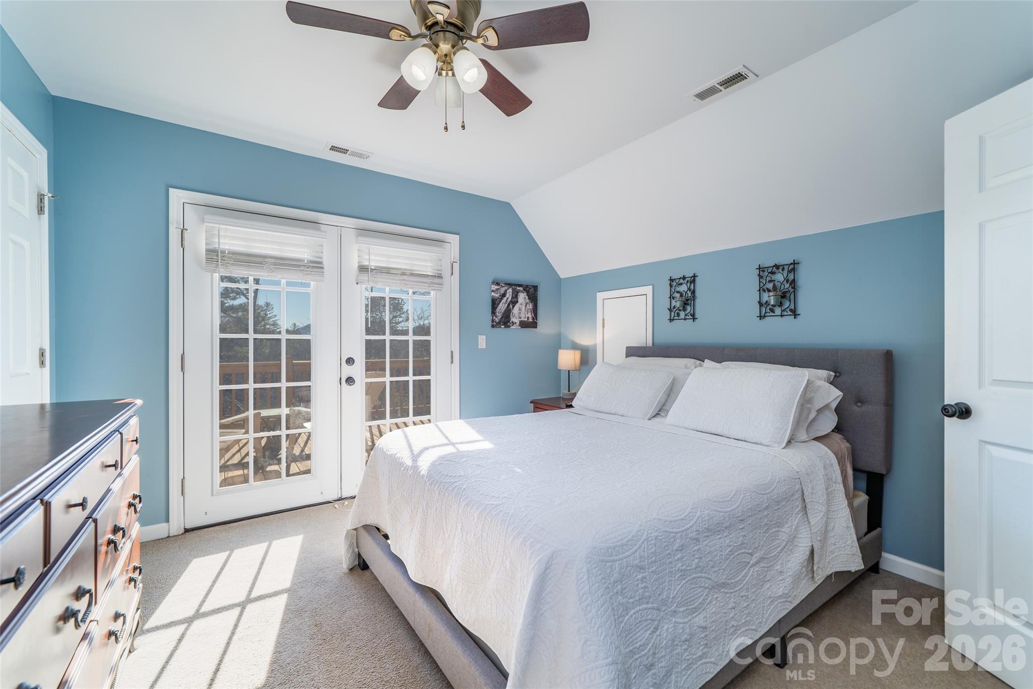 412 Masters View Drive