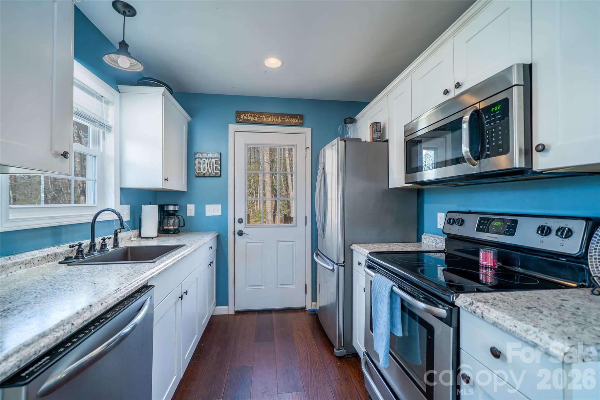412 Masters View Drive