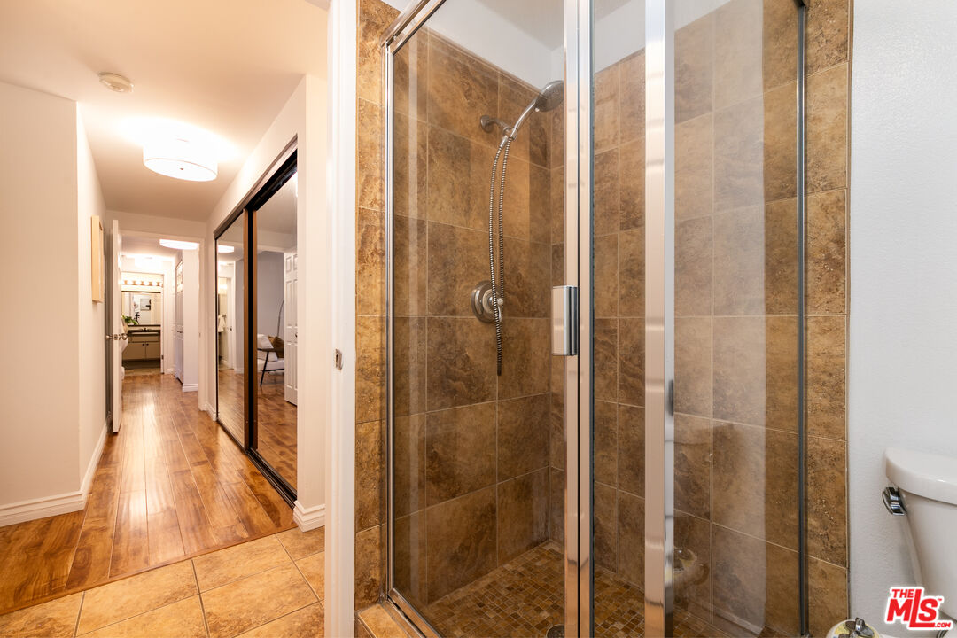 17914 Magnolia Blvd Unit: 204