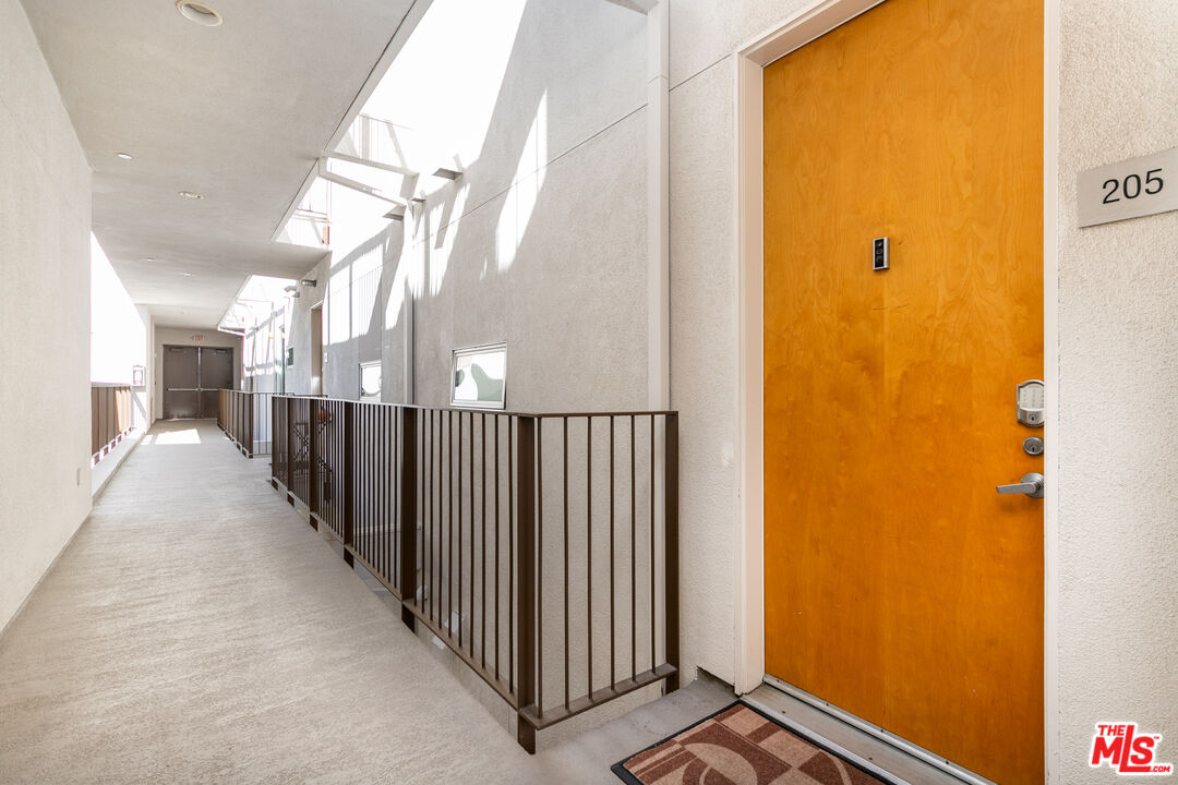 12411 Pacific Ave Unit: 205
