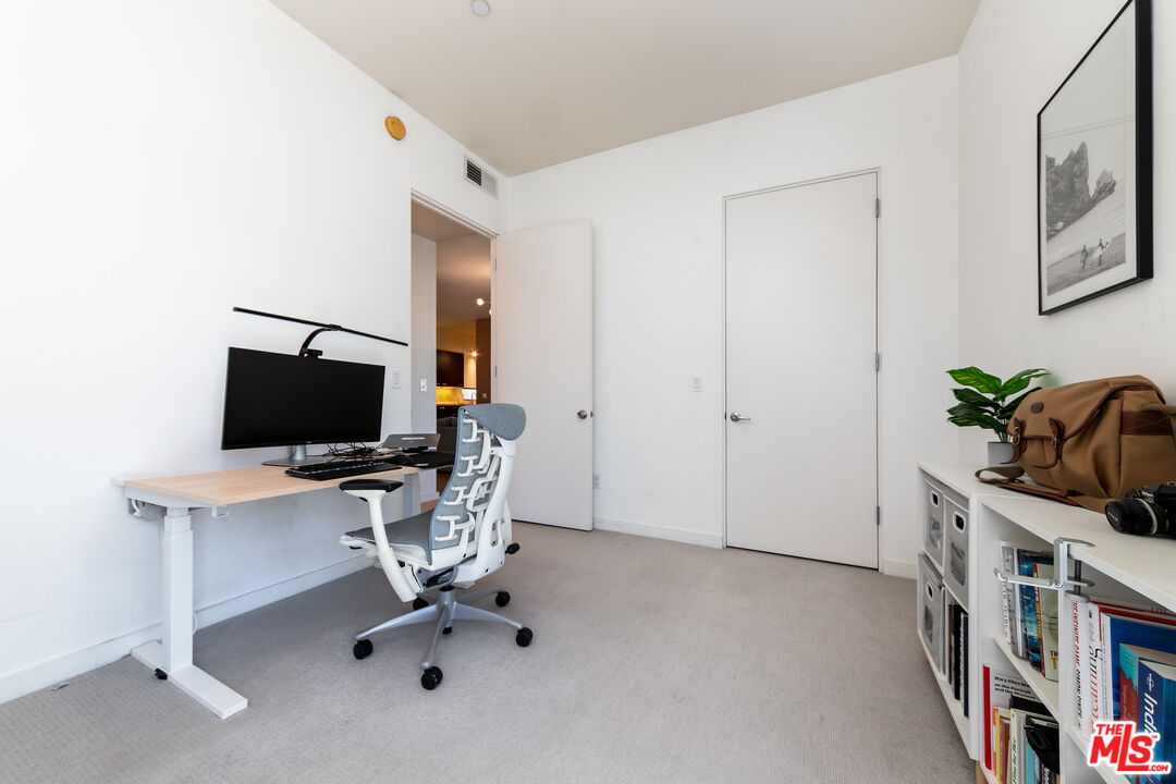 12411 Pacific Ave Unit: 205