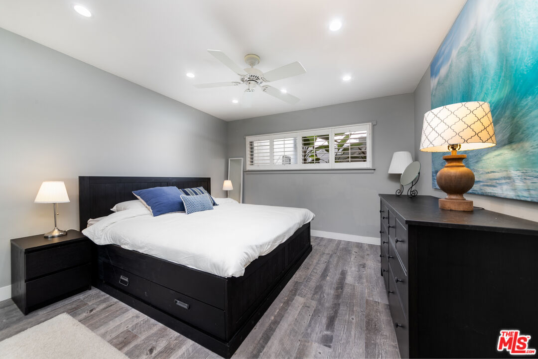 1145 Larrabee St Unit: 6