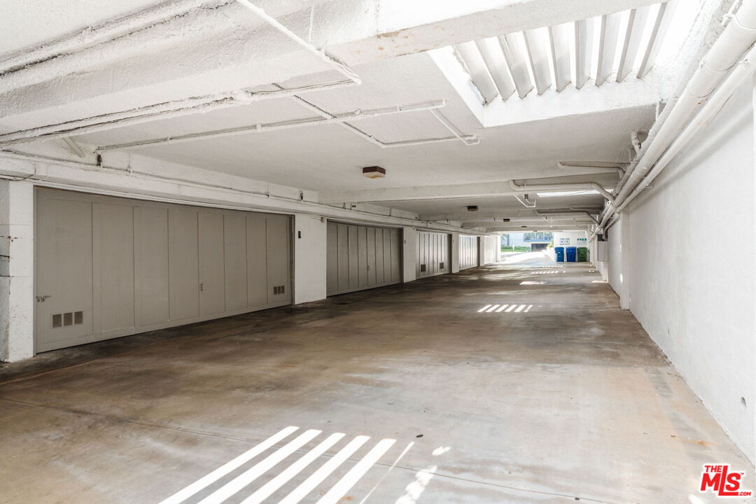 913 Euclid St Unit: 5