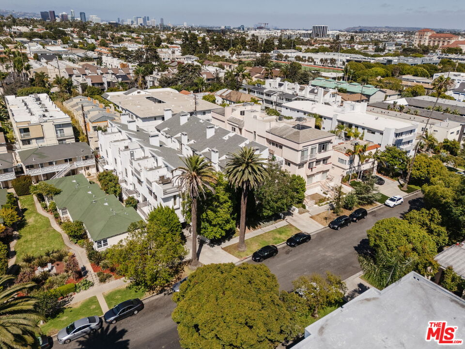 913 Euclid St Unit: 5