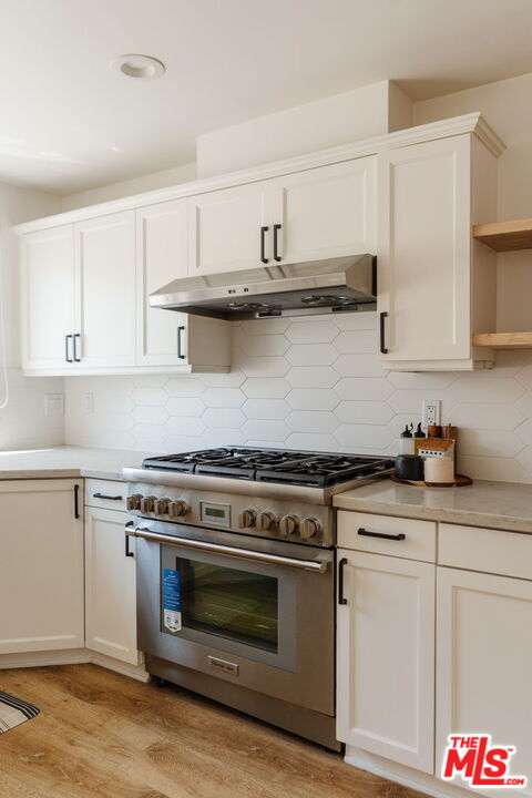 913 Euclid St Unit: 5