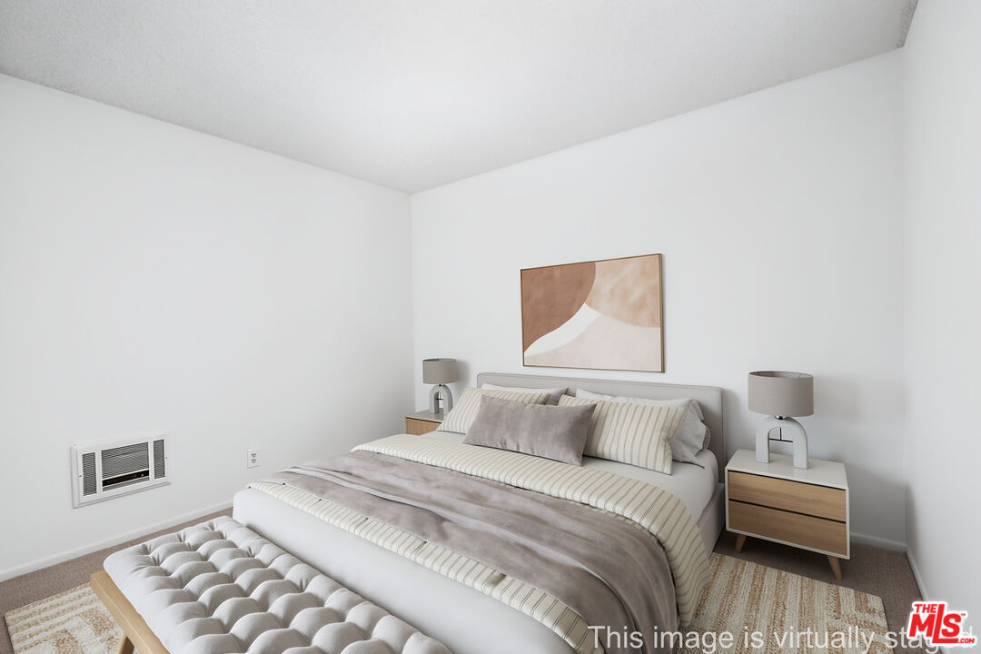355 S Los Robles Ave Unit: 210