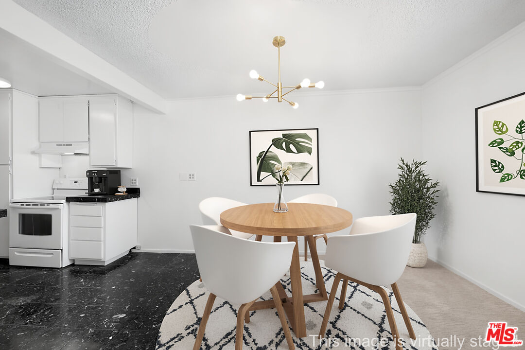 355 S Los Robles Ave Unit: 210