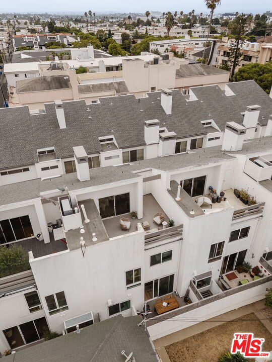 913 Euclid St Unit: 5