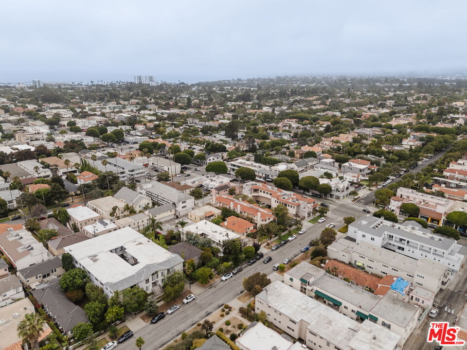 913 Euclid St Unit: 5
