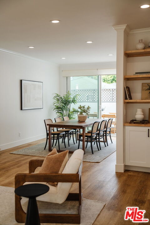 913 Euclid St Unit: 5