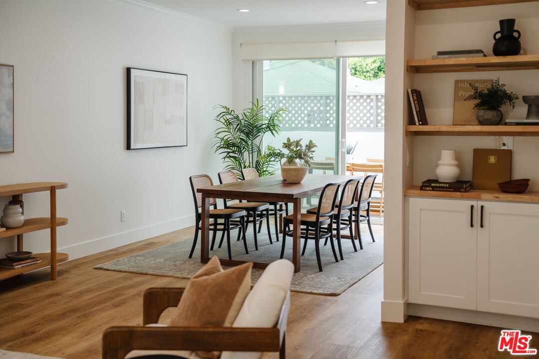 913 Euclid St Unit: 5