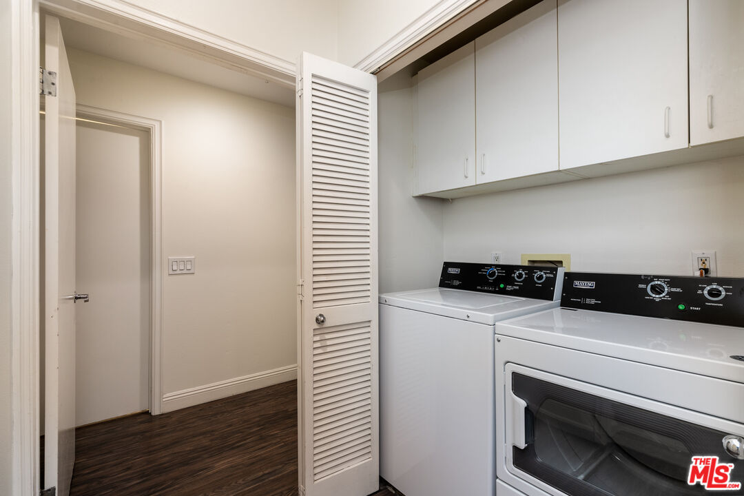 117 N Gale Dr Unit: 306