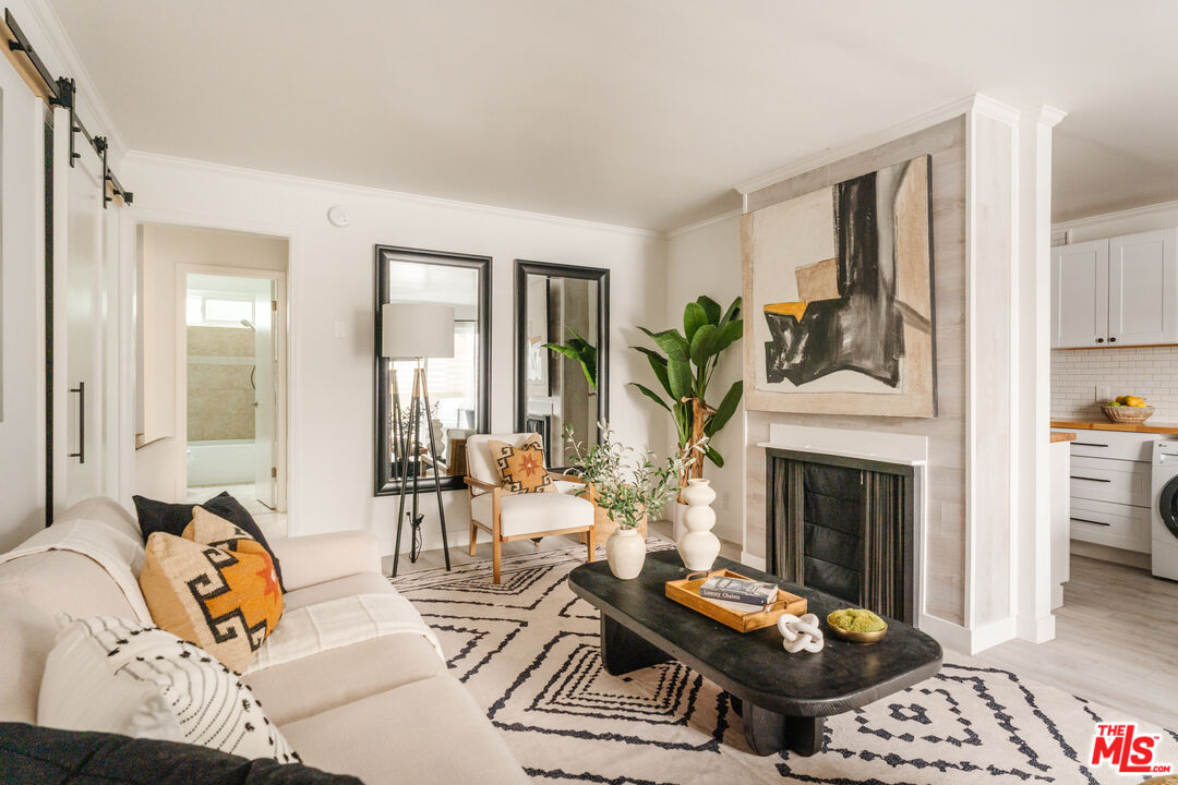 1845 Corinth Ave Unit: 107