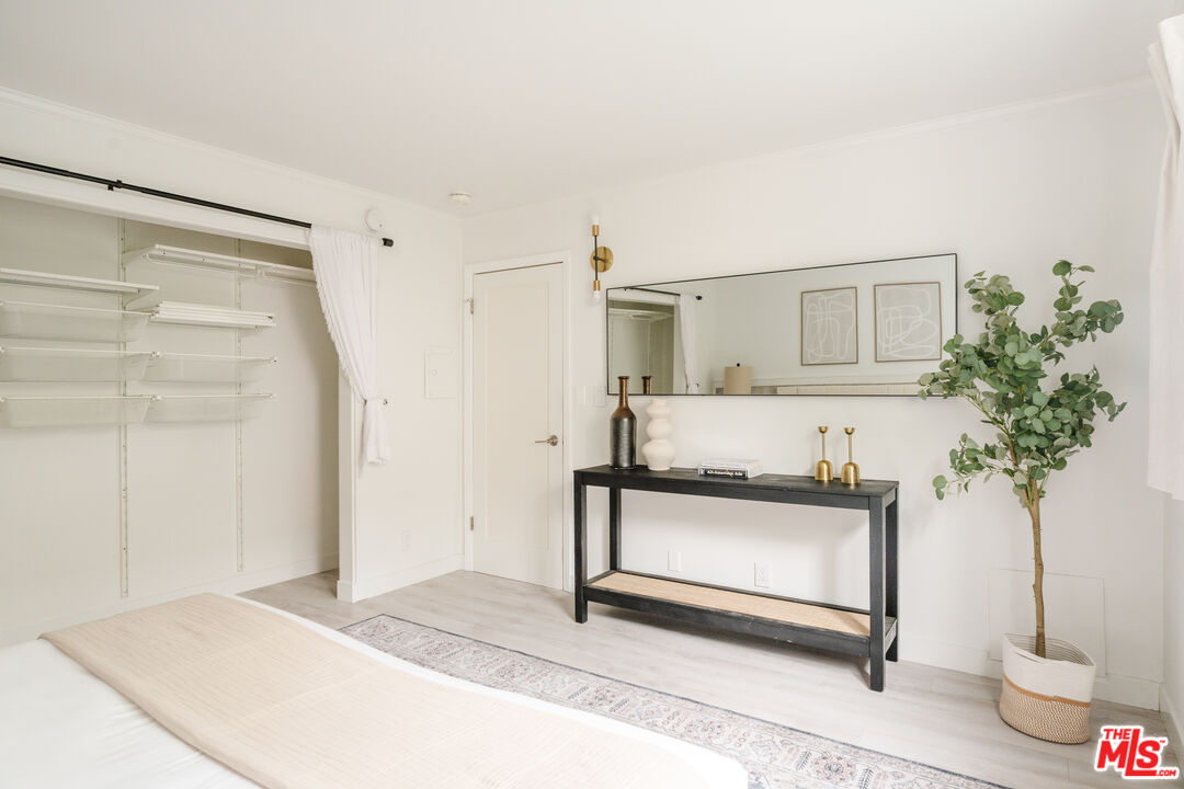 1845 Corinth Ave Unit: 107
