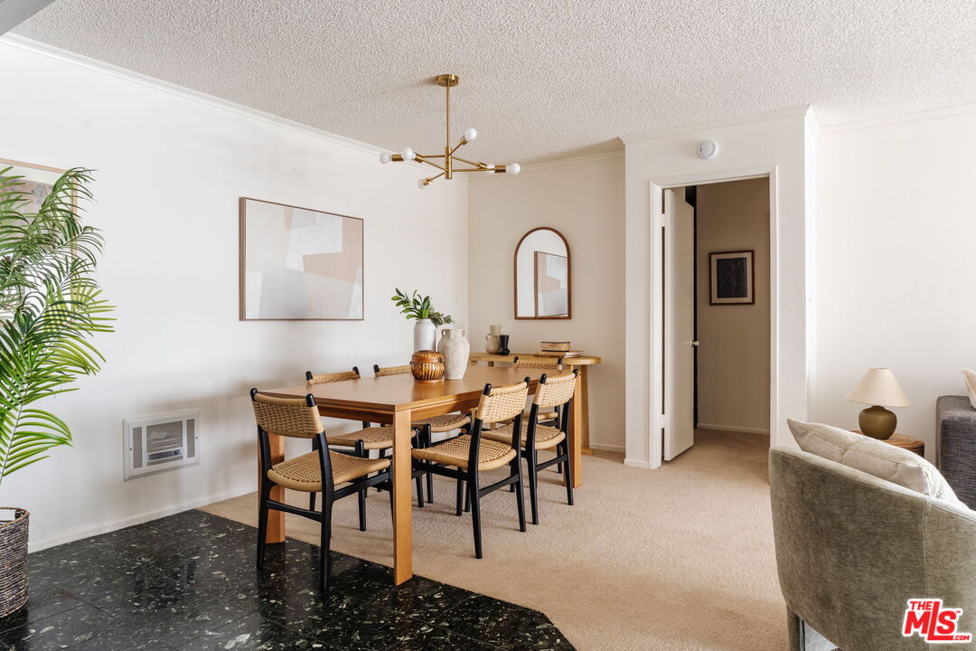355 S Los Robles Ave Unit: 210