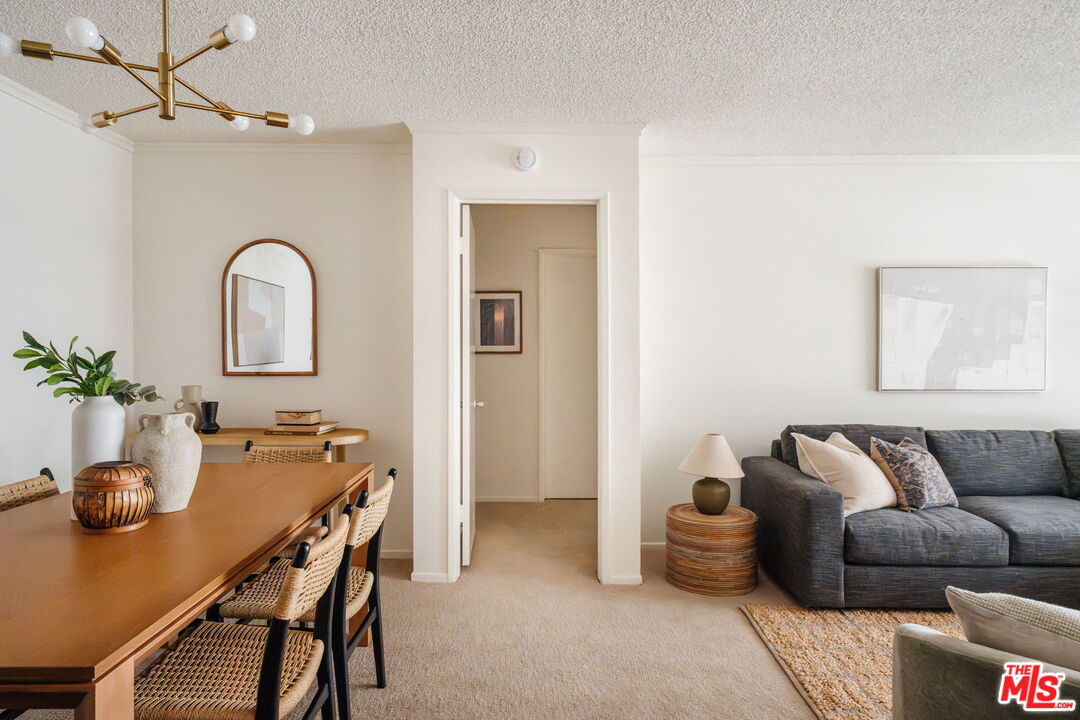 355 S Los Robles Ave Unit: 210