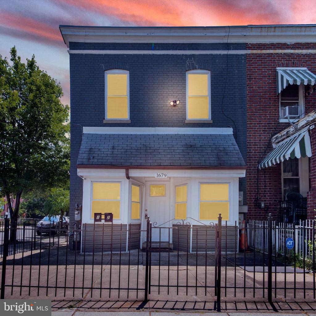 1679 MONTELLO AVENUE NE