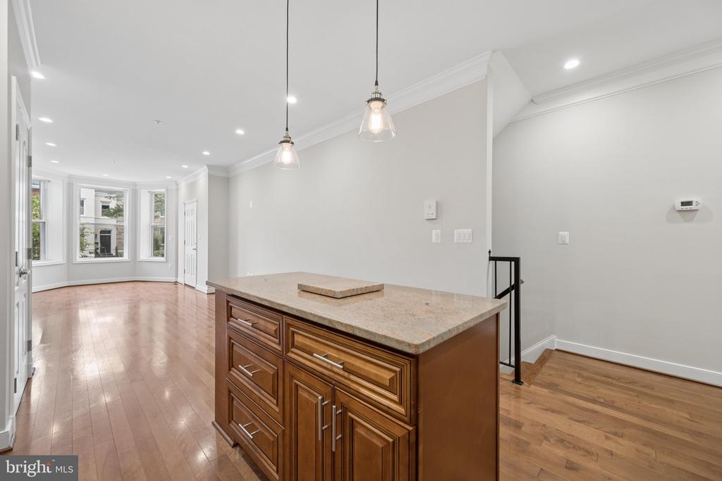 59 R STREET NE 1