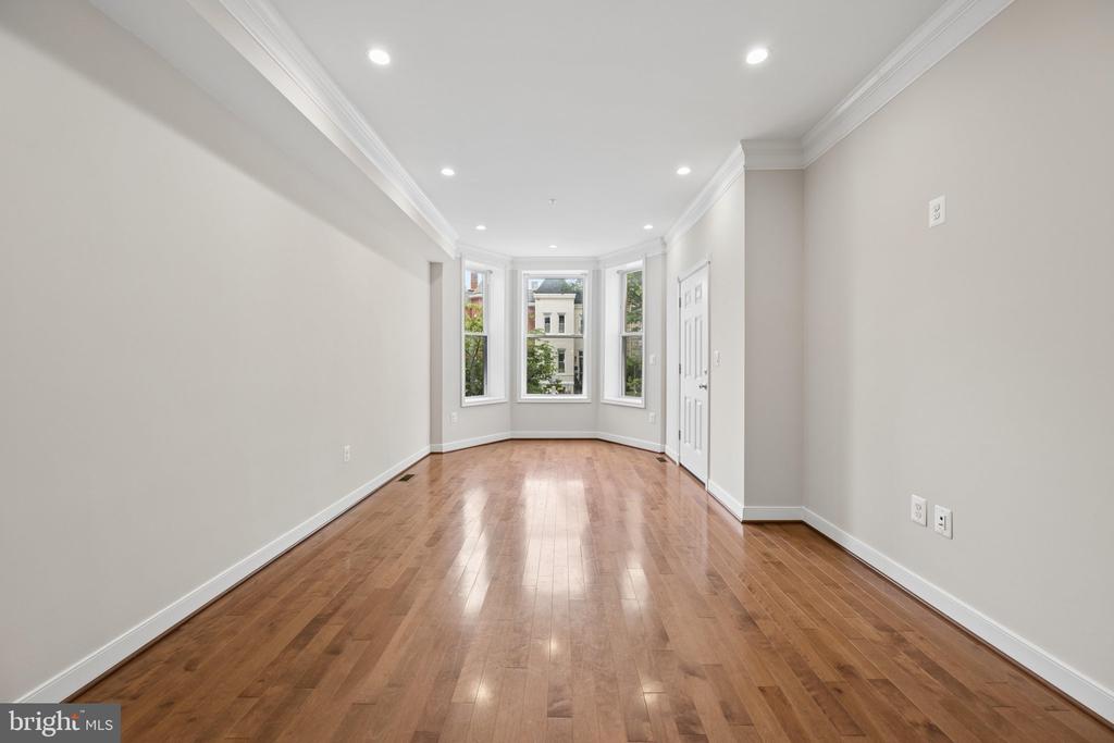 59 R STREET NE 1