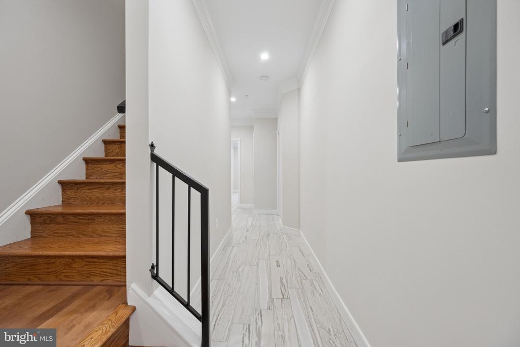 59 R STREET NE 1