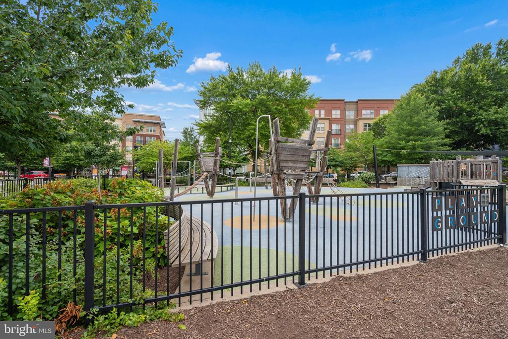 59 R STREET NE 1