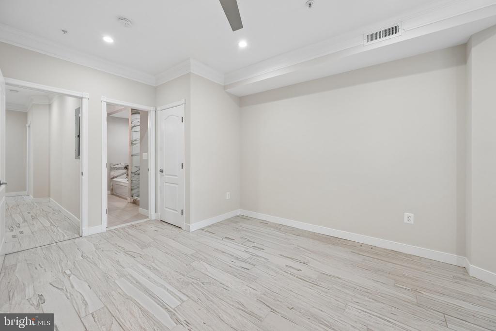 59 R STREET NE 1