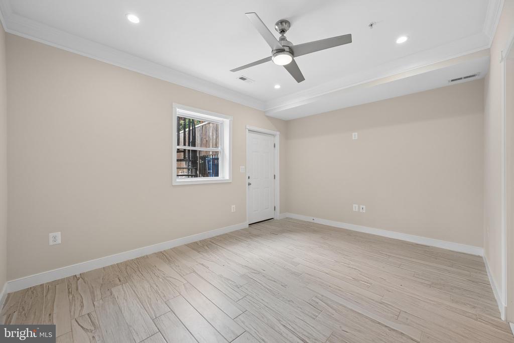 59 R STREET NE 1