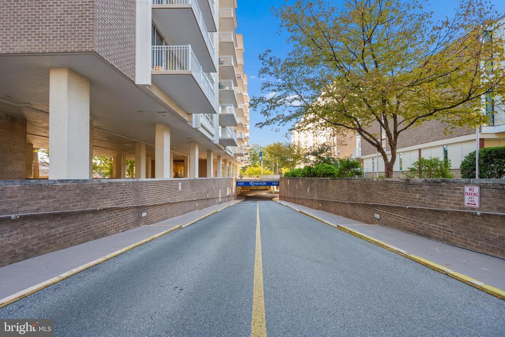 1435 4TH STREET SW Unit: B412