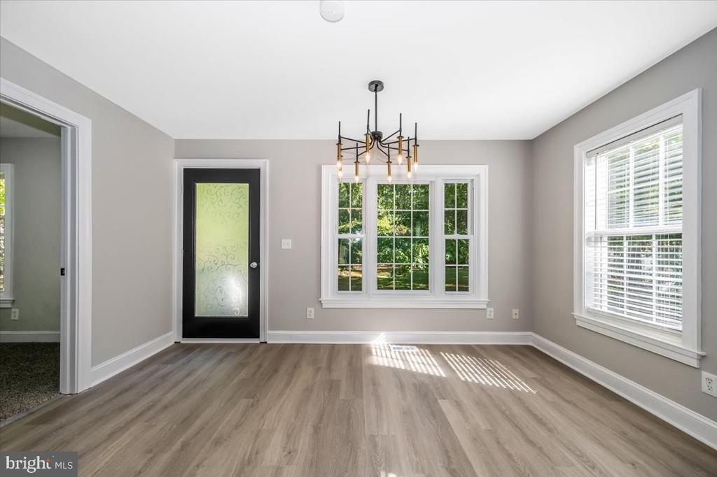 1552 DENNIS ROAD