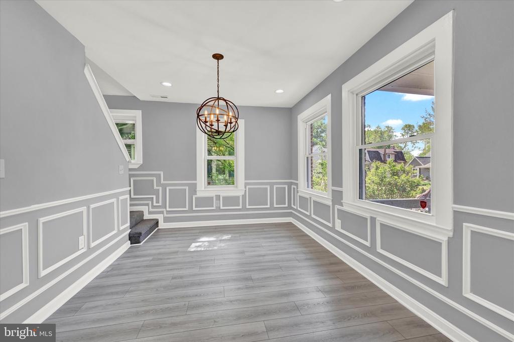 3106 CHESLEY