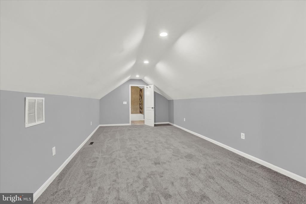 3106 CHESLEY