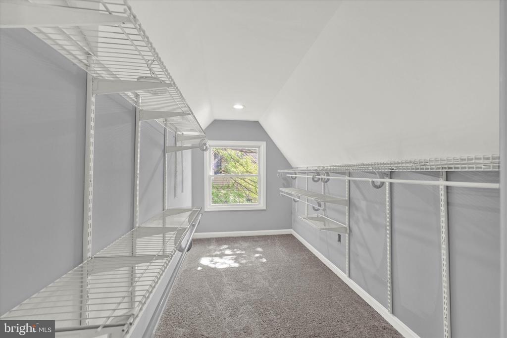 3106 CHESLEY