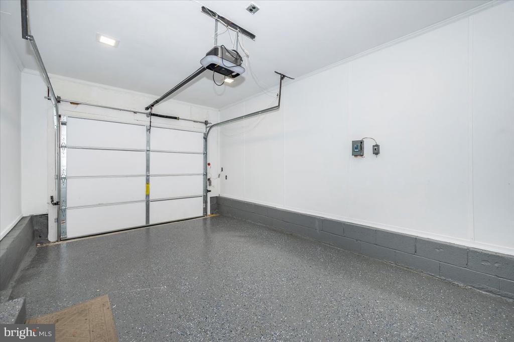 7 RUSSET COURT