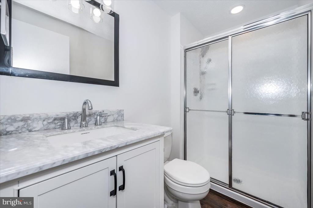 7 RUSSET COURT