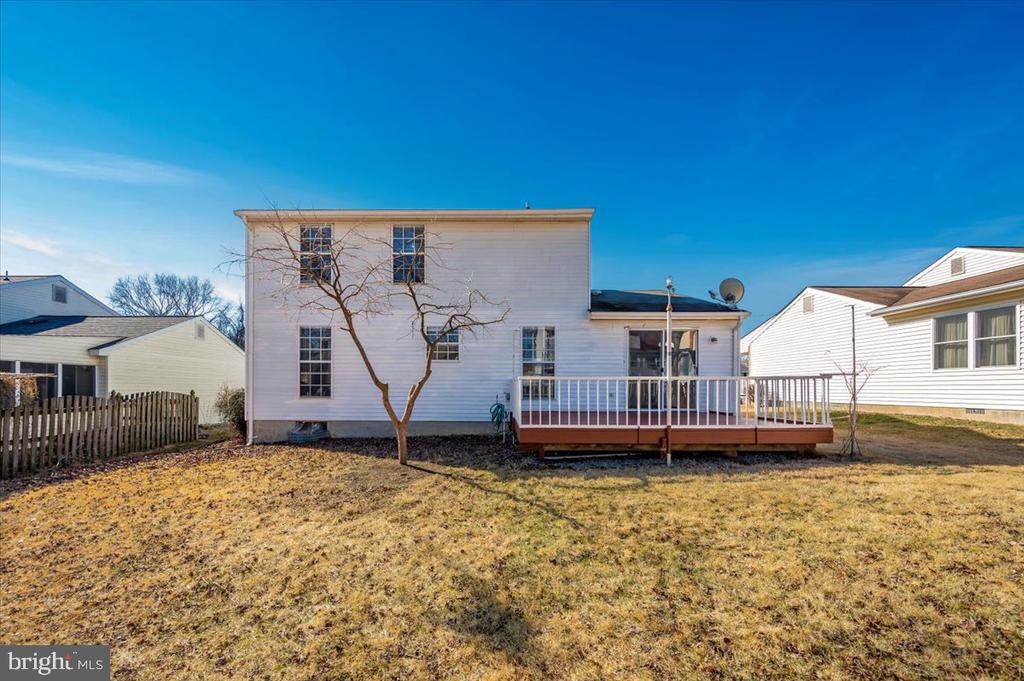 7 RUSSET COURT