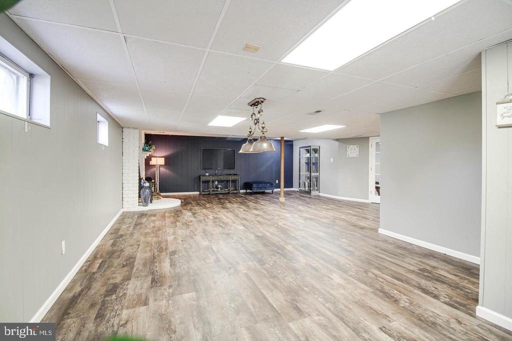 9311 DOGWOOD ROAD