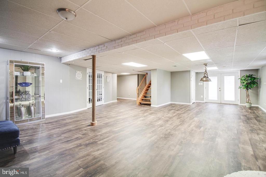 9311 DOGWOOD ROAD