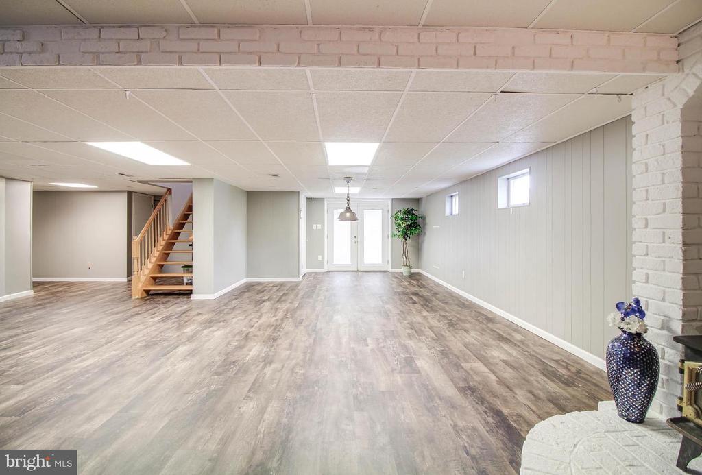 9311 DOGWOOD ROAD