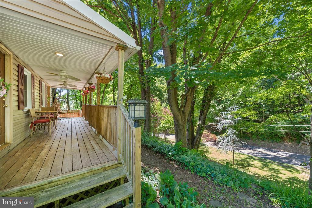 7409 SPOUT HILL ROAD