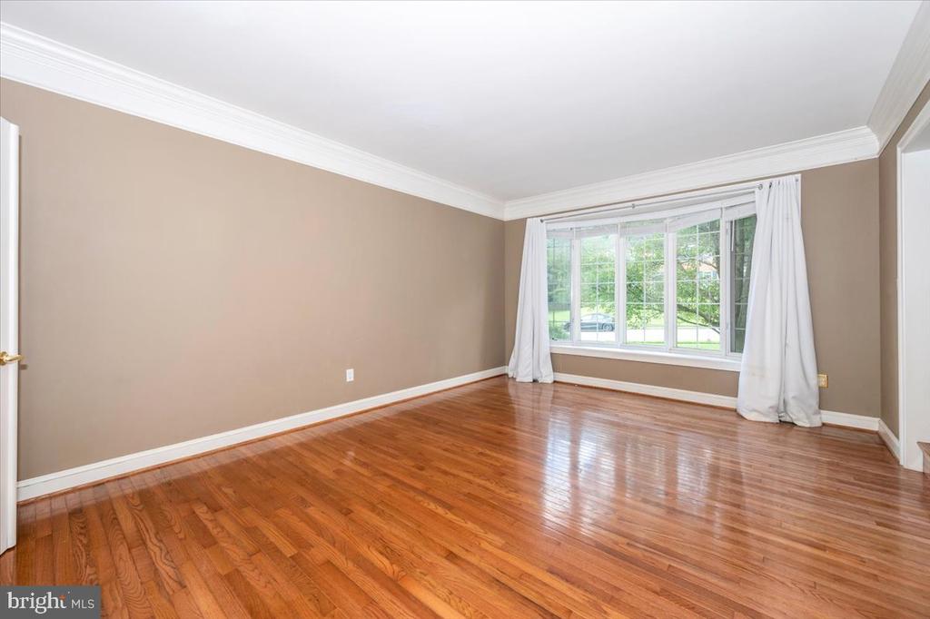3220 WINMOOR DRIVE