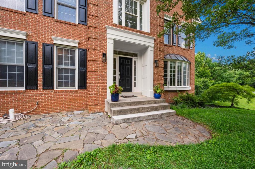 3220 WINMOOR DRIVE