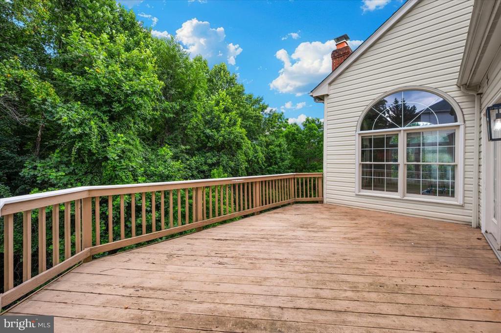 3220 WINMOOR DRIVE