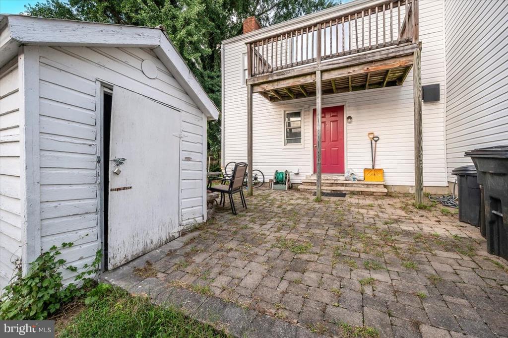 15 W FREDERICK STREET