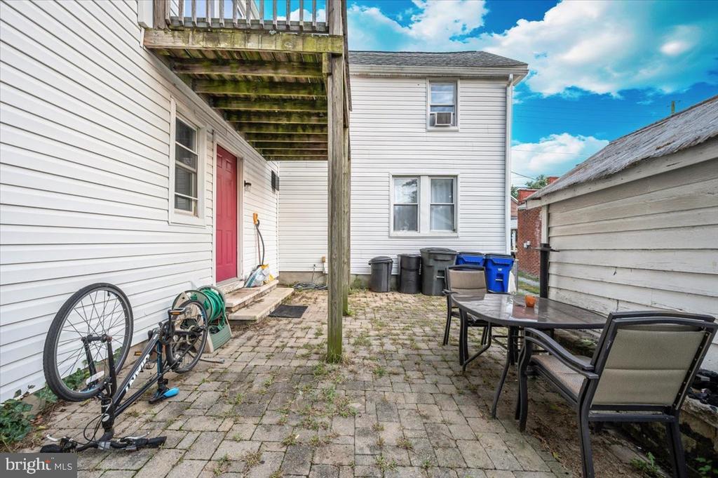 15 W FREDERICK STREET