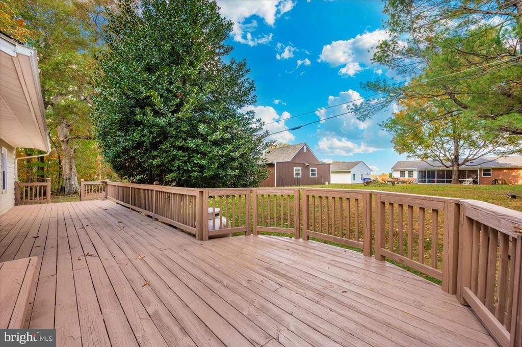 4560 LYNN BURKE ROAD